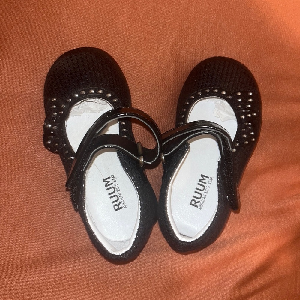Brand new RUUM baby girl sparkle maryjane black dress shoes black houndstooth